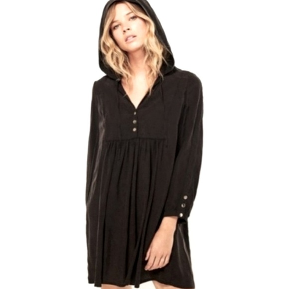 ba&sh Lightweight Hooded Black Long sleeve Flowy dress. Size Large - Picture 1 of 10